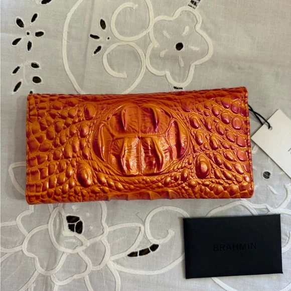 Brahmin Stylish Caroline And Veronica Wallet Set NWT - Picture 7 of 12